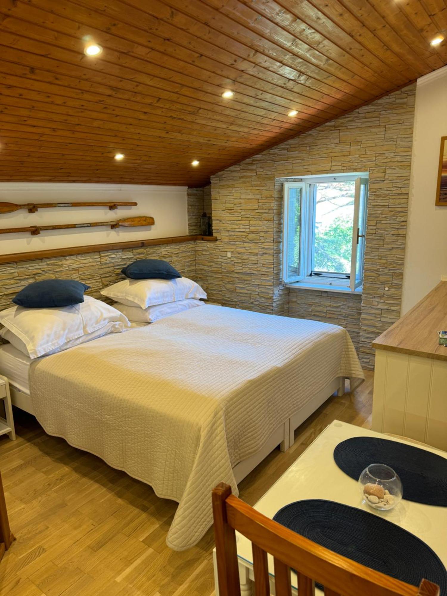 Studio Lorena Mali Lošinj Exterior foto